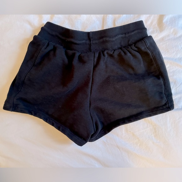 Champion Black Athletic Shorts - Picture 2 of 3